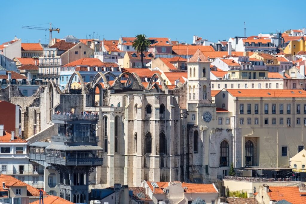 8 Reasons Portugal Feels Safe and Welcoming to American Travelers